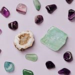 cleansing crystals feature image-how to cleanse crystals