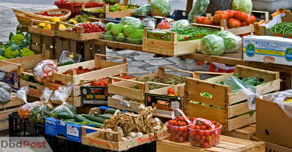 showing vegetables and fruits from Dubai fish market