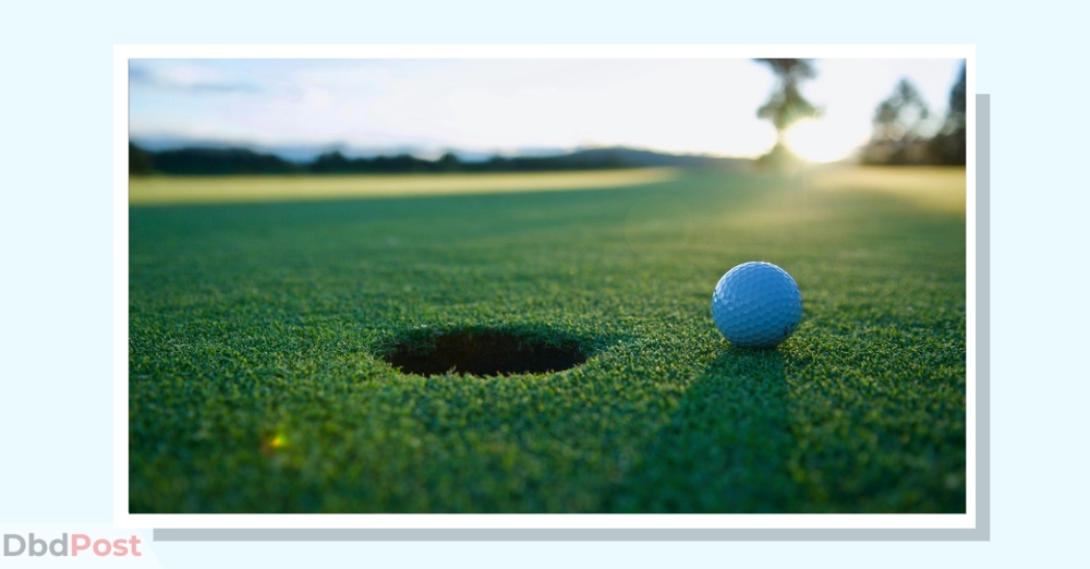 inarticle image-ajman beach-Golfing