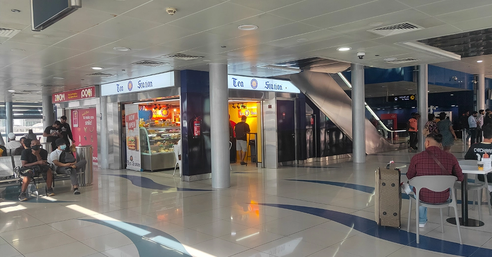 inarticle image-al safa metro station-tea station & store