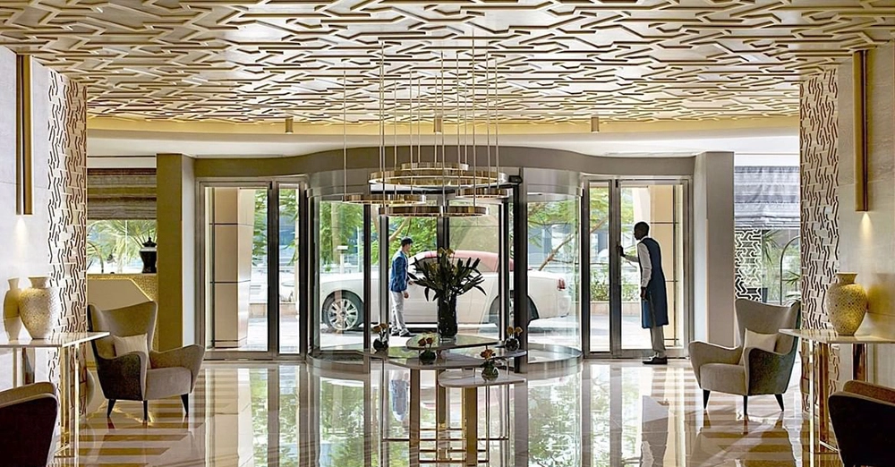 inarticle image-dubai internet city metro station-Two Seasons Hotel & Apartments