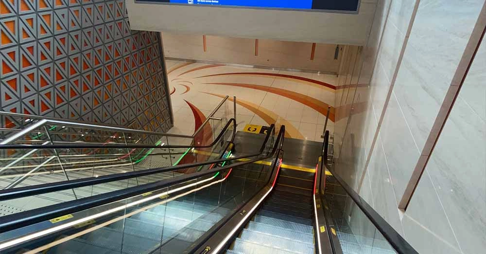 inarticle image-jumeirah golf estates metro station-escalator
