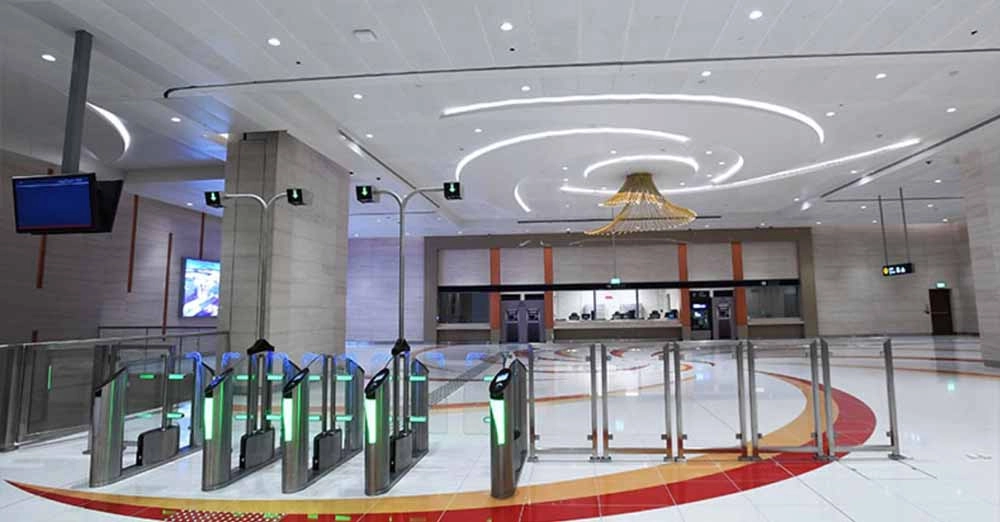inarticle image-jumeirah golf estates metro station-ticket barriers