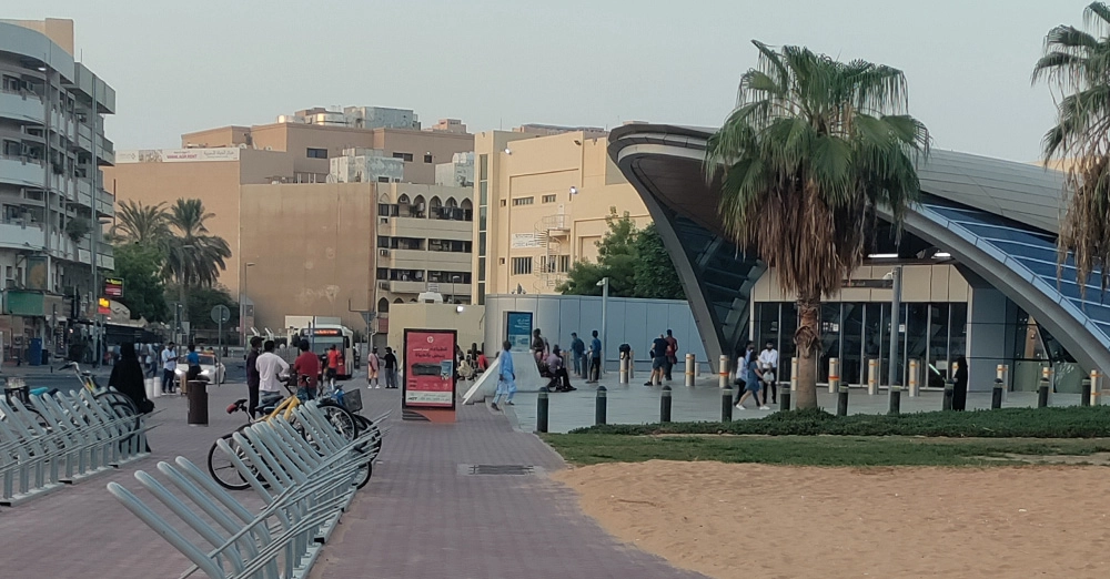 inarticle image-union metro station-cycle parking