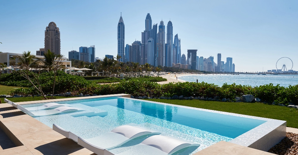 inartilce image-drift beach dubai-Drift Island Loungers