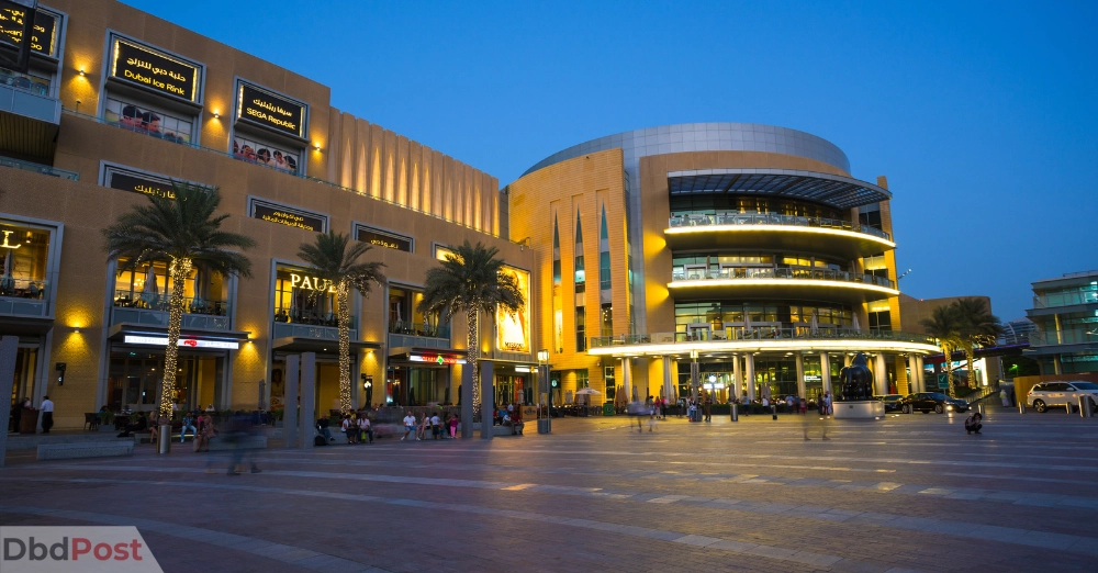 inarticle image-mamzar beach-shopping malls near mamzar beach