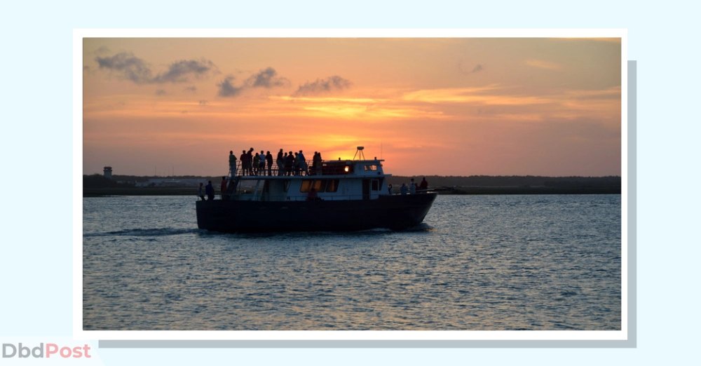 inarticle image-al bateen beach-Sunset cruise from Al Bateen resort