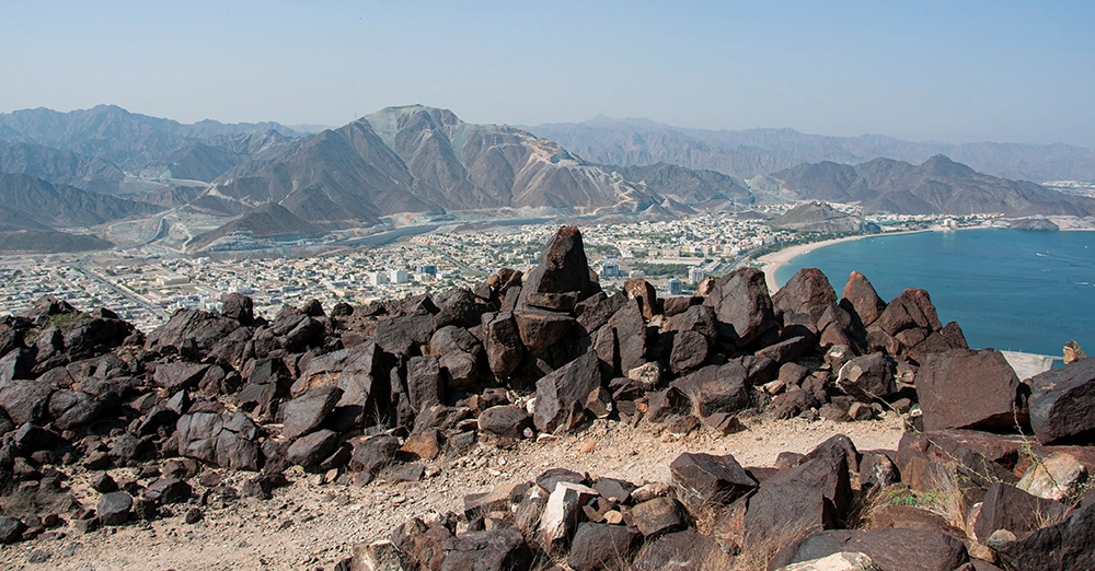 inarticle image-khorfakkan beach-Al Rabi hike