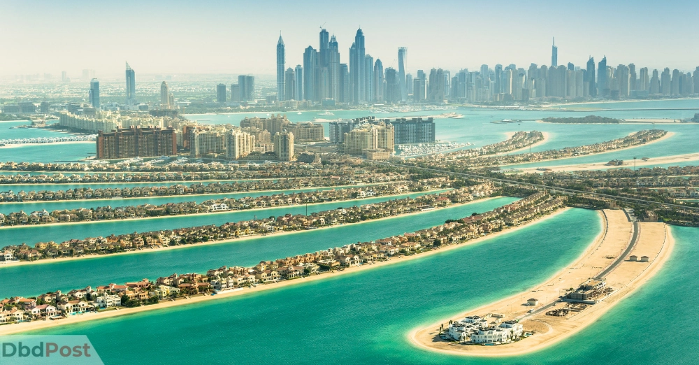 inarticle image-marina beach-Palm Jumeirah