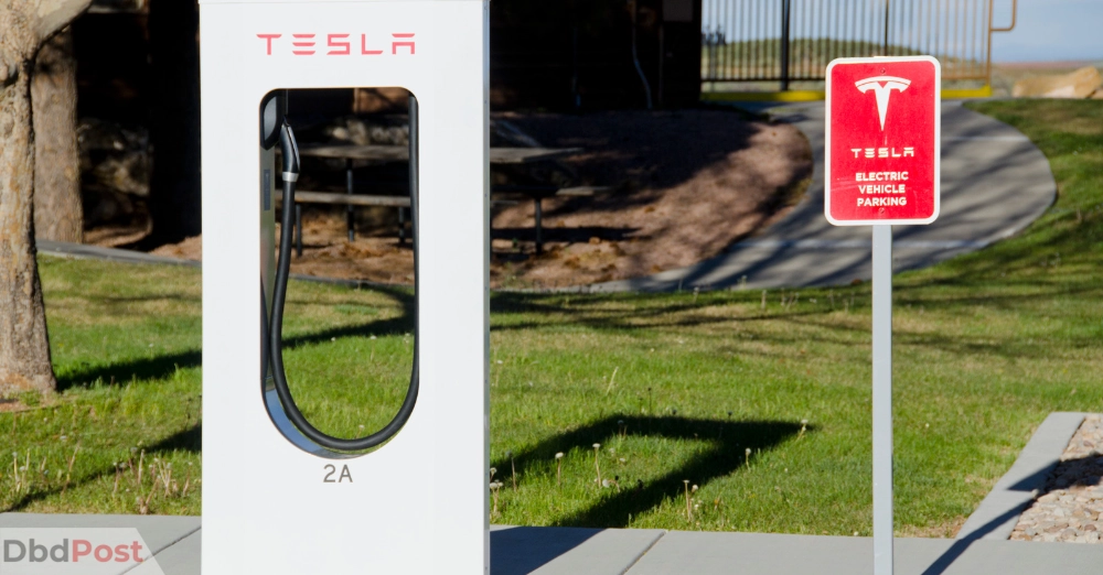 inarticle image-How long do Tesla batteries last-How long do Tesla batteries last