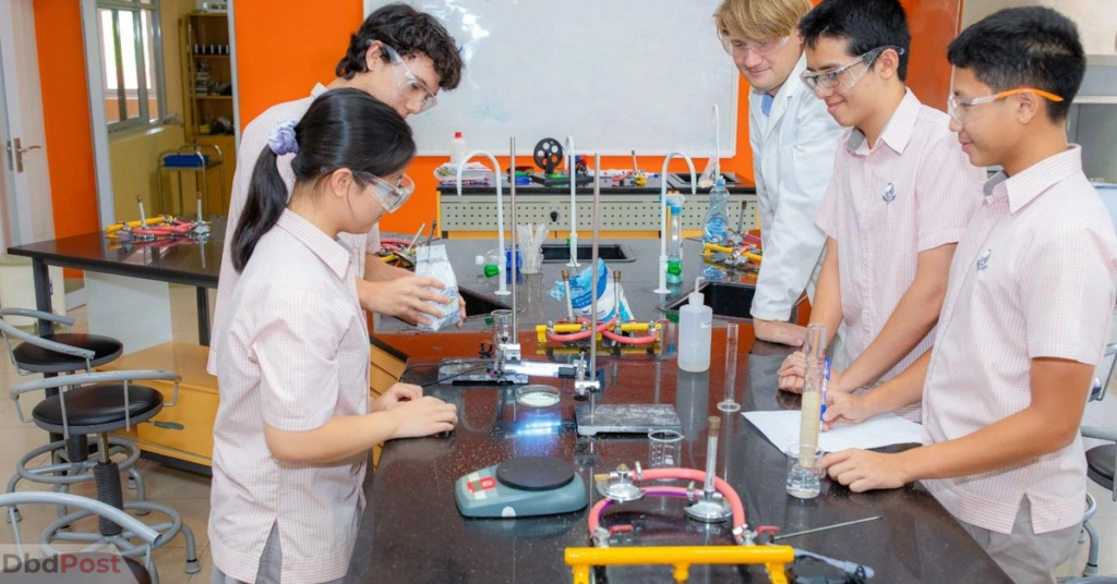 Thai students win global science award 1